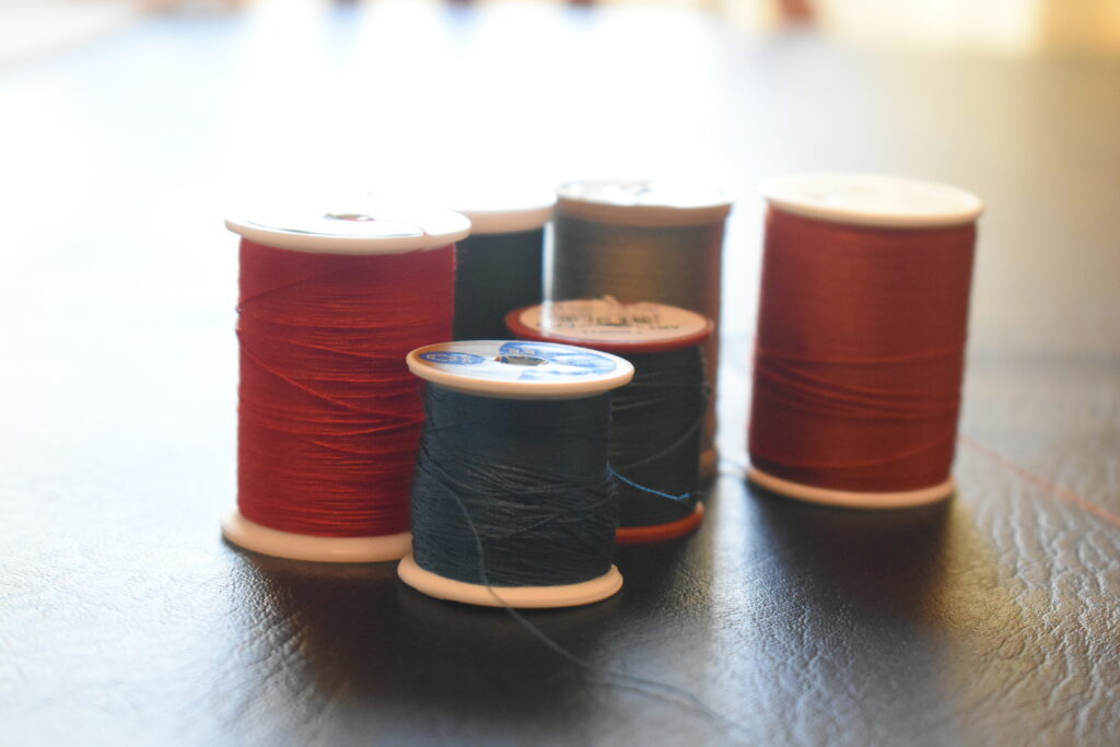 25 Easy Tips For a Budding Seamstress 9 threadDSC 0418
